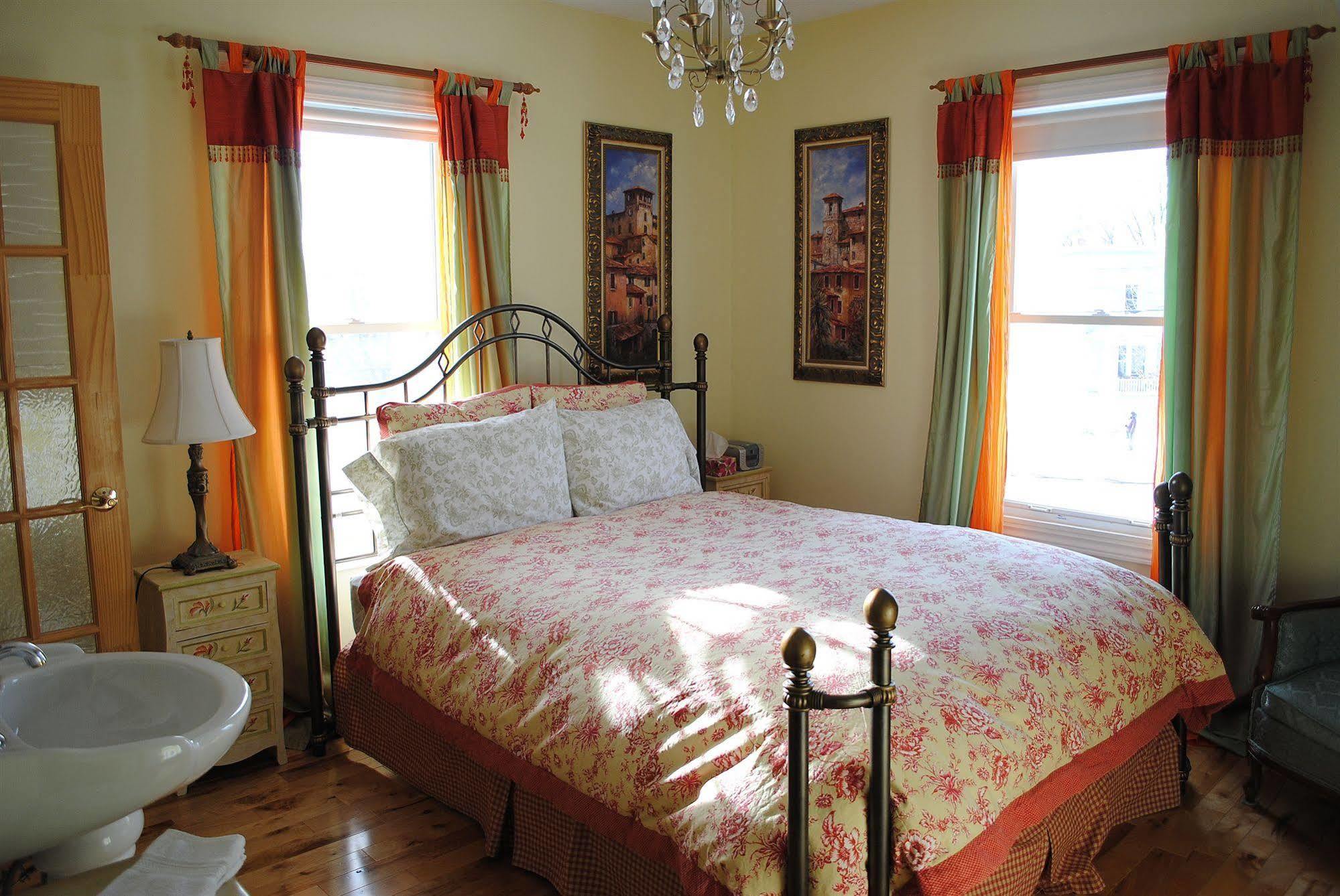 שרברוק Auberge Marquis De Montcalm מראה חיצוני תמונה
